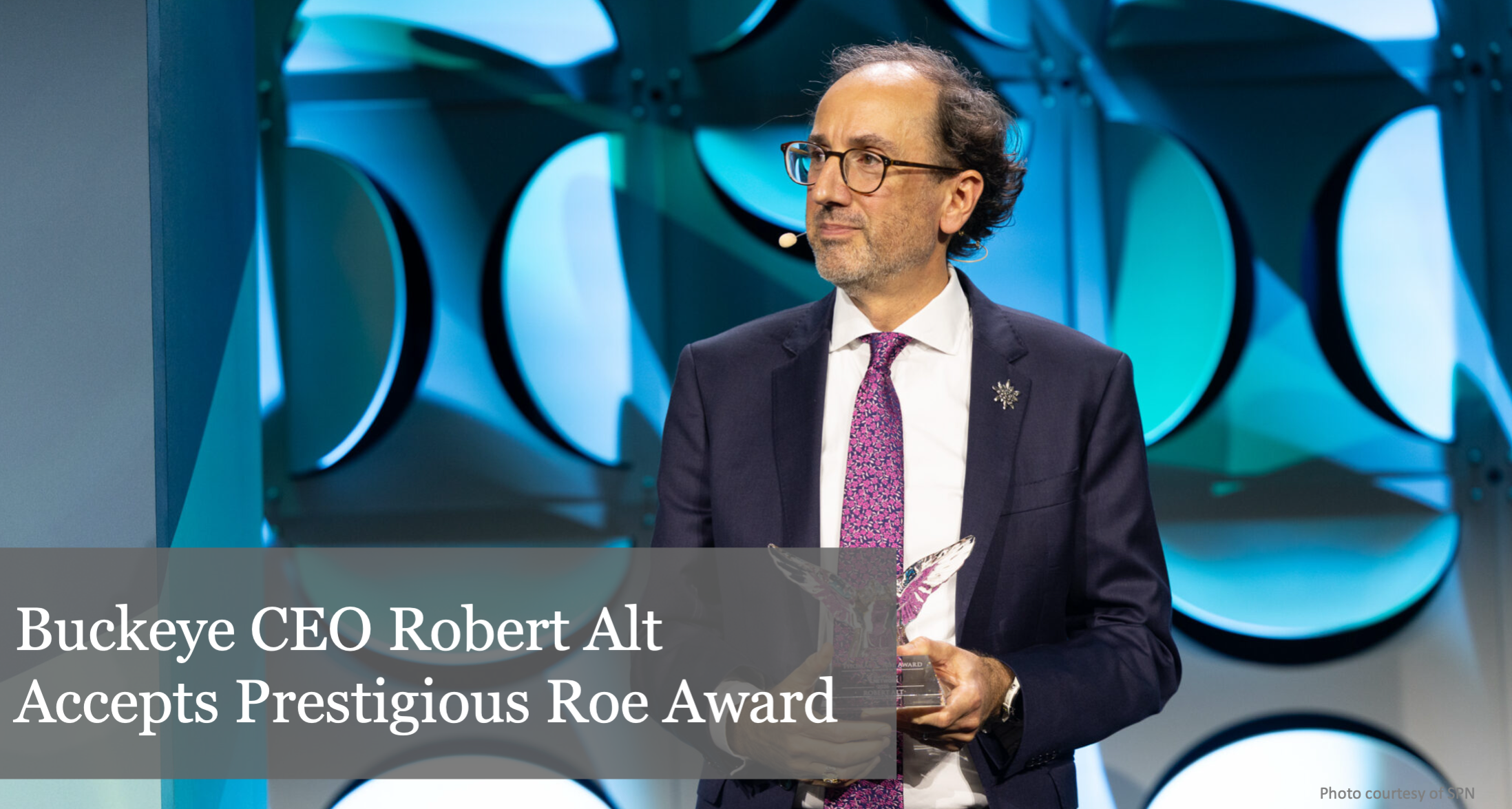 The Buckeye Institute’s CEO Robert Alt Accepts Thomas A. Roe Award for Excellence in Leadership